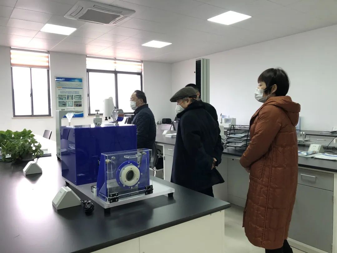 整合资源共发展8